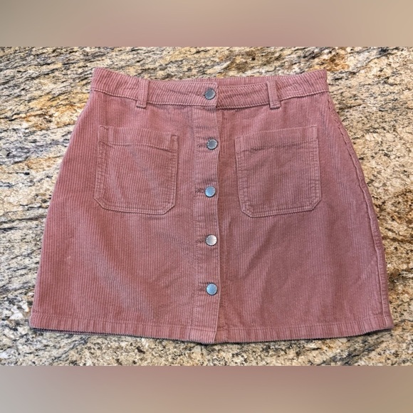 dip Dresses & Skirts - Dip Corduroy Button Front Mini Skirt Size 11 Dusty Rose Pink